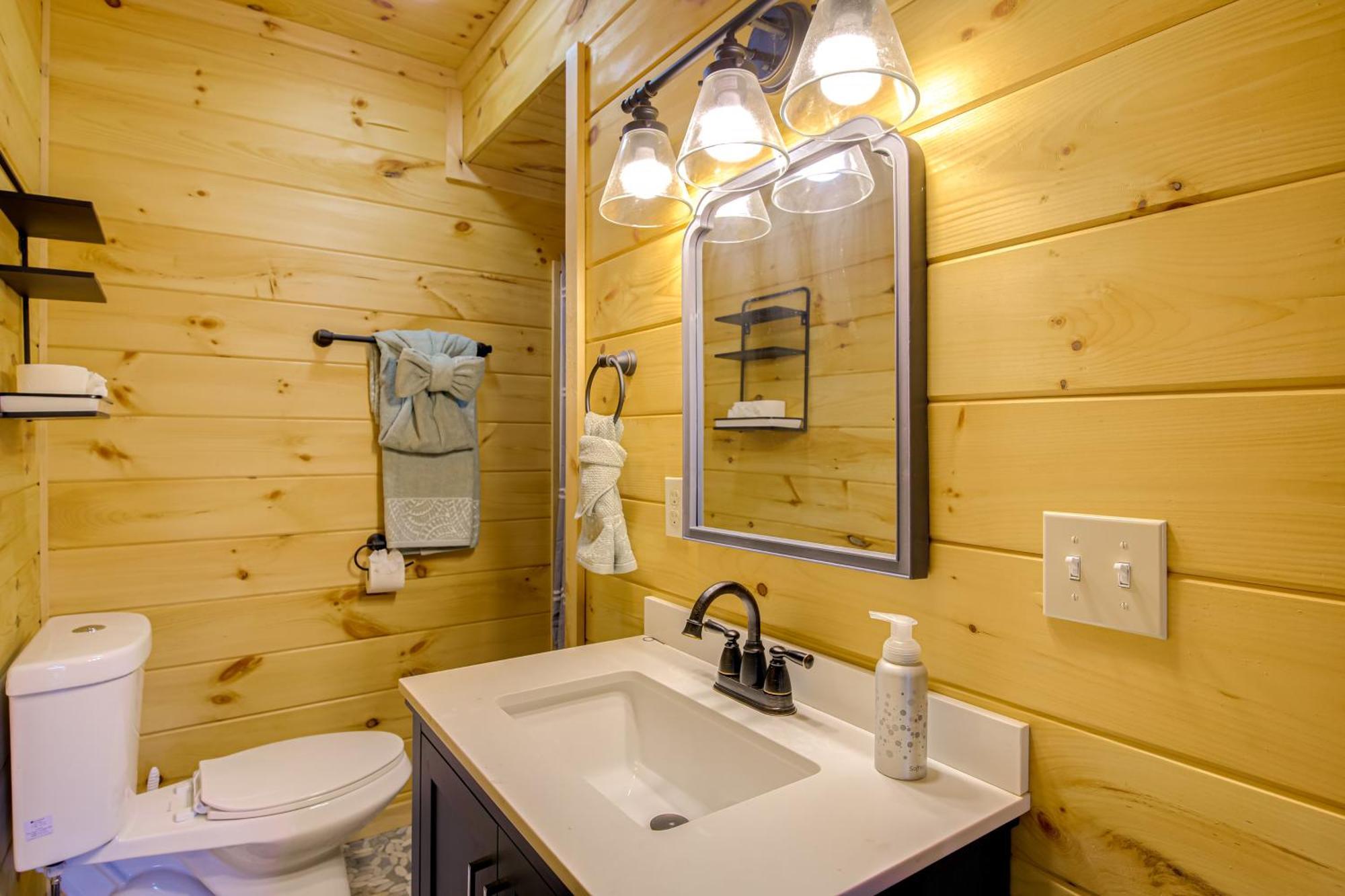 Gatlinburg Cabin With Game Room, Hot Tub And Mtn Views Экстерьер фото